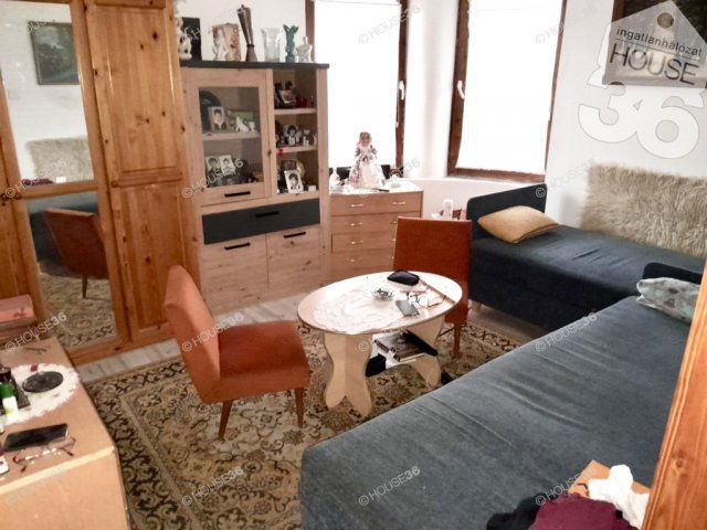 Eladó családi ház, Kecskeméten 74.99 M Ft, 4 szobás