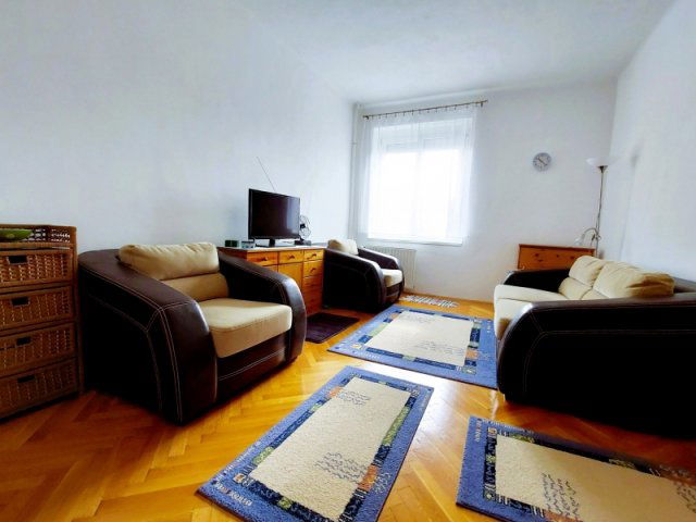 Eladó téglalakás, Pécsett 47.9 M Ft, 1+1 szobás