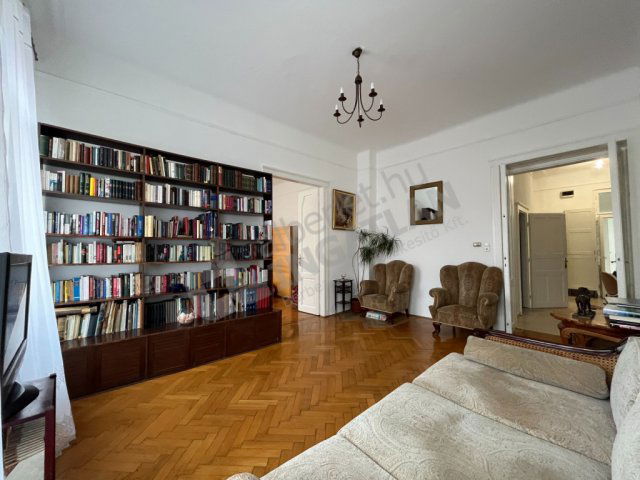 Eladó téglalakás, Budapesten, VII. kerületben, Dob utcában