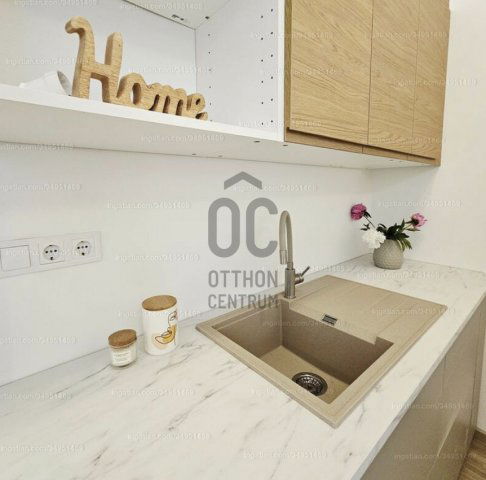 Eladó téglalakás, Budapesten, I. kerületben 107 M Ft, 3 szobás