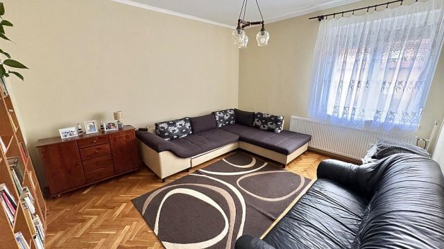 Eladó családi ház, Dunakeszin 143.9 M Ft, 3 szobás