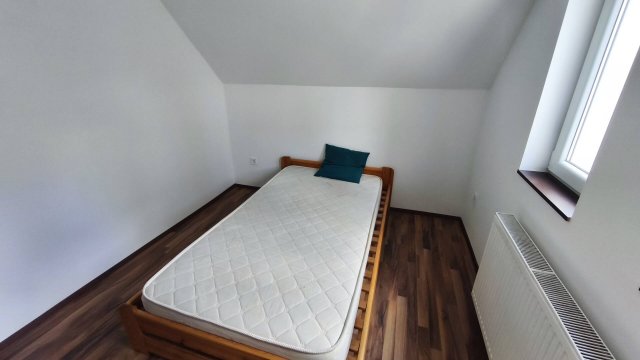 Eladó családi ház, Délegyházán 79.9 M Ft, 2+2 szobás