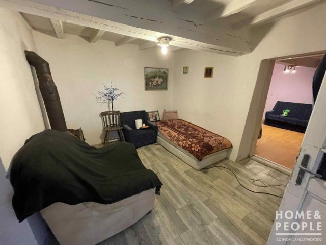 Eladó családi ház, Makón 16.99 M Ft, 3 szobás