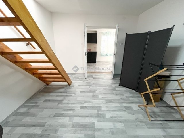 Eladó téglalakás, Budapesten, XX. kerületben 34.9 M Ft, 3 szobás