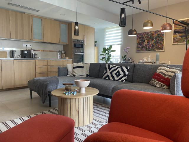 Eladó téglalakás, Csopakon 230 M Ft, 4 szobás