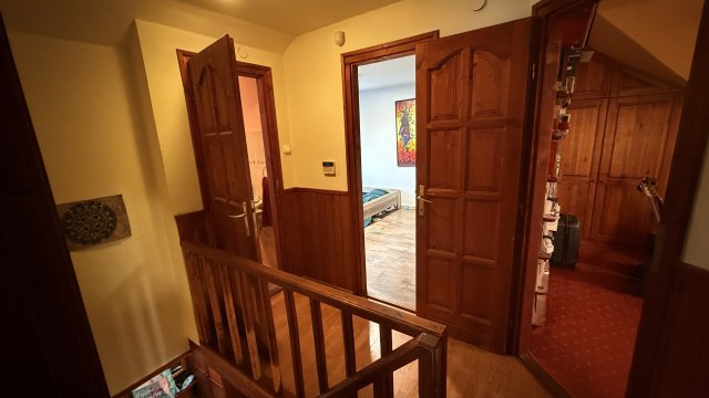 Eladó ikerház, Szigetszentmiklóson 83.9 M Ft, 4 szobás