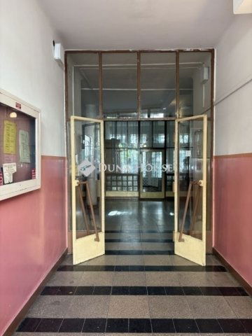Eladó téglalakás, Budapesten, XXI. kerületben 62.9 M Ft
