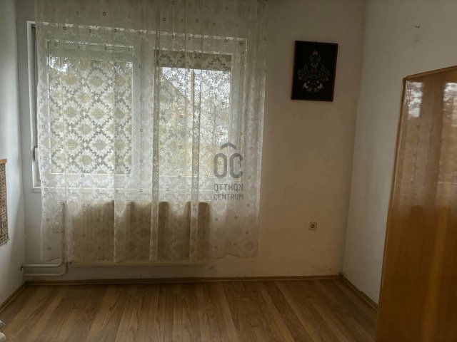Eladó családi ház, Mezősason 15.9 M Ft, 2 szobás