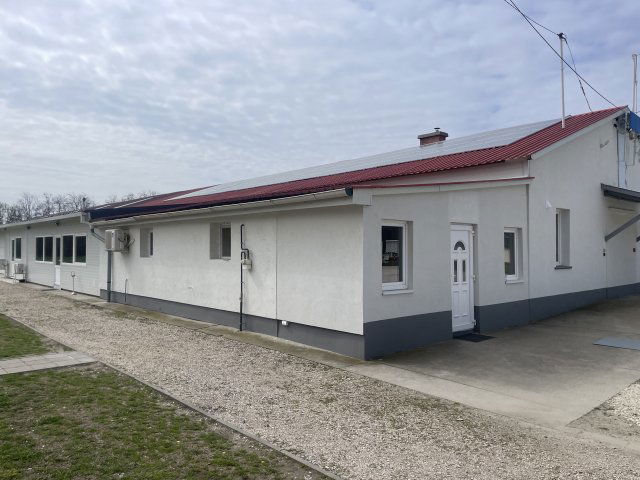 Kiadó ipari ingatlan, Kecskeméten 1616 E Ft / hó