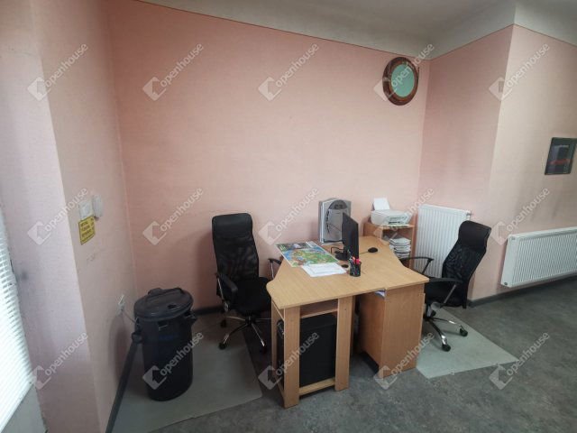 Eladó téglalakás, Nagykanizsán 20.5 M Ft, 3 szobás