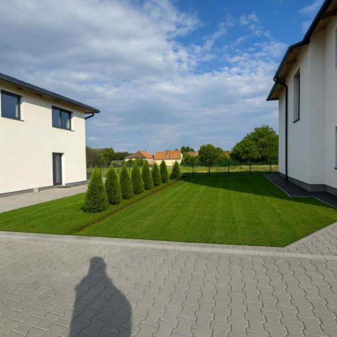 Eladó ikerház, Vecsésen 129.9 M Ft, 6 szobás