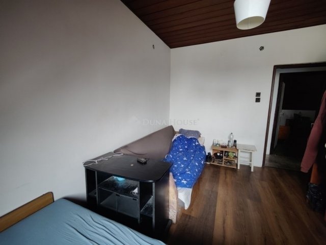 Eladó családi ház, Budapesten, XVIII. kerületben 160 M Ft