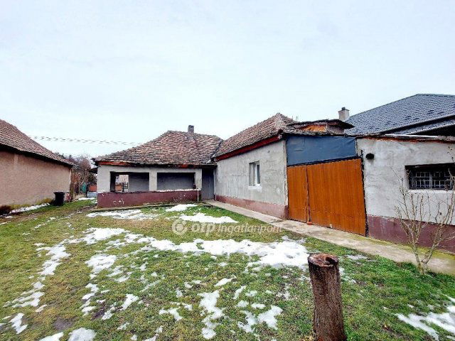 Eladó családi ház, Aszalón 14.2 M Ft, 2+1 szobás