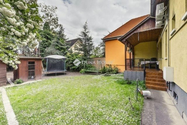 Eladó családi ház, Kecskeméten 149 M Ft, 6+1 szobás