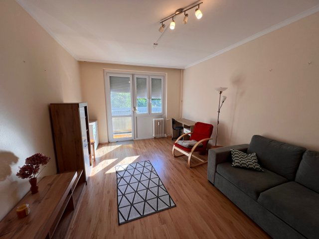 Kiadó téglalakás, albérlet, Nyíregyházán 120 E Ft / hó