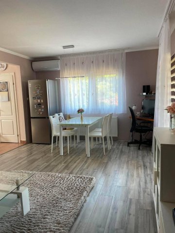 Eladó családi ház, Piliscsabán 119.9 M Ft, 4 szobás