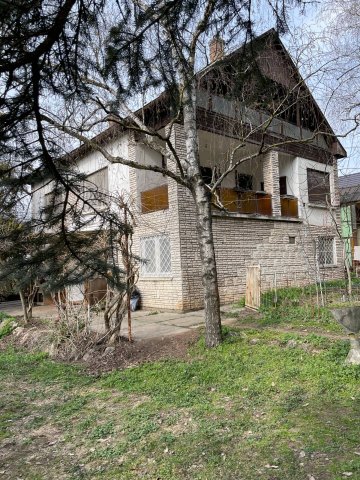 Eladó családi ház, Piliscsabán 99 M Ft, 5 szobás