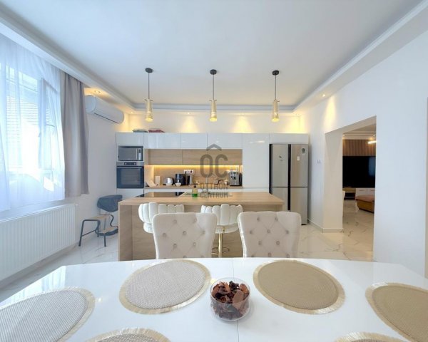 Eladó ikerház, Gyálon 149 M Ft, 6 szobás / költözzbe.hu