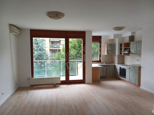 Kiadó téglalakás, albérlet, XIII. kerületben, Kárpát utcában