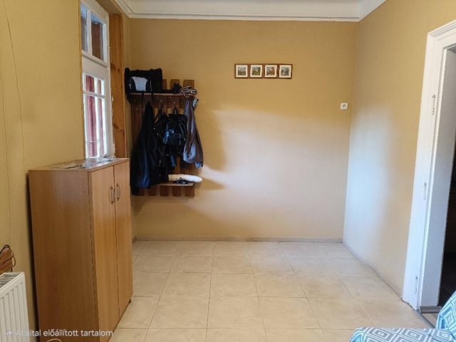 Eladó sorház, Egerben 36.5 M Ft, 1 szobás / költözzbe.hu