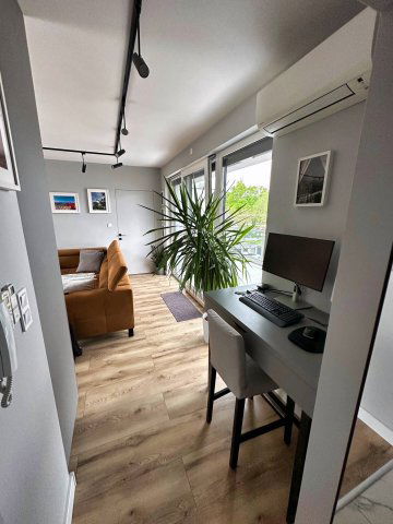 Eladó téglalakás, Velencén 83 M Ft, 2 szobás