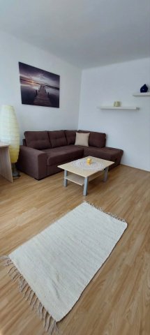 Kiadó téglalakás, albérlet, Debrecenben, Poroszlay úton