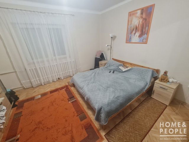 Eladó családi ház, Hódmezővásárhelyen 61.5 M Ft, 3 szobás