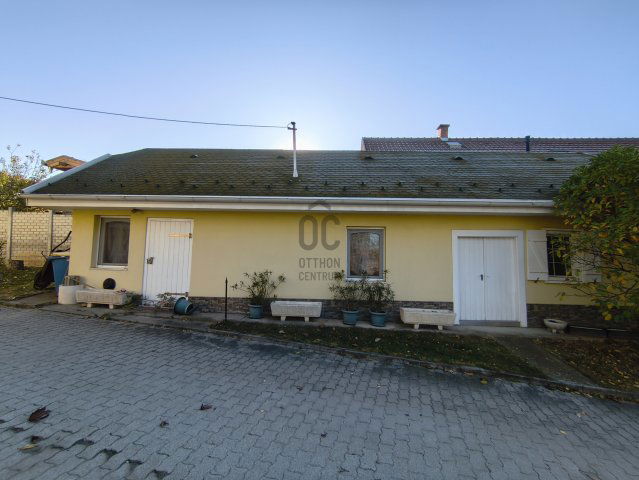 Eladó családi ház, Nagyrédén 98 M Ft, 4 szobás