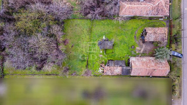 Eladó családi ház, Turán 21 M Ft, 2 szobás