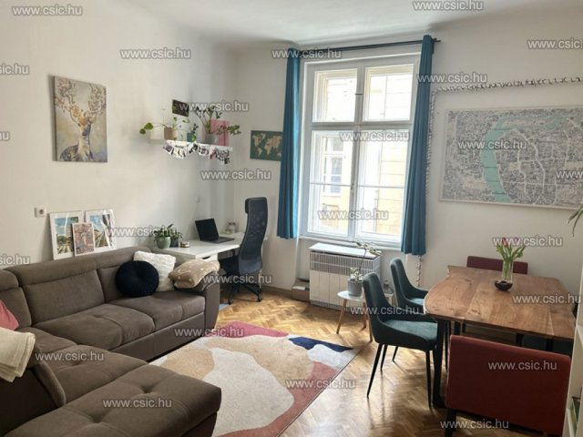 Eladó téglalakás, Budapesten, II. kerületben 70 M Ft, 2 szobás