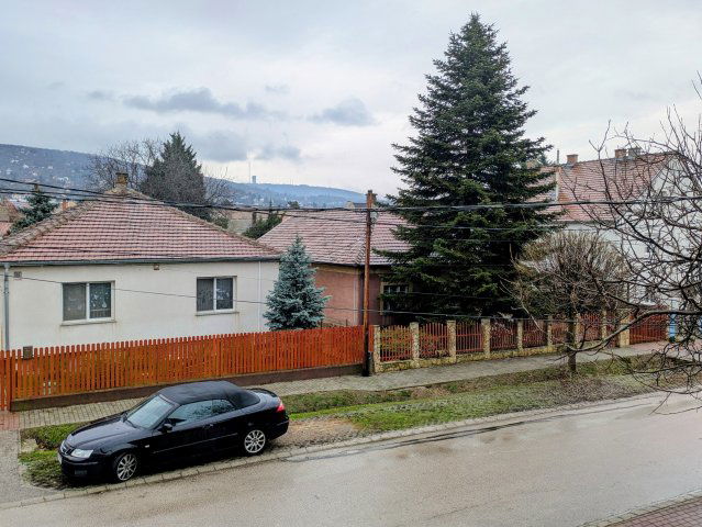 Kiadó ikerház, albérlet, Budaörsön, Tavasz utcában, 3 szobás