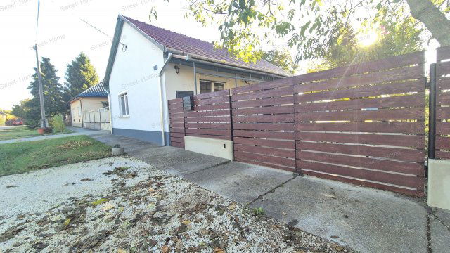 Eladó családi ház, Kerekegyházán 44.9 M Ft, 3 szobás