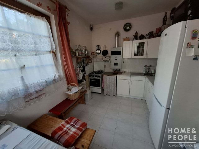 Eladó családi ház, Szegeden 114.99 M Ft, 3 szobás