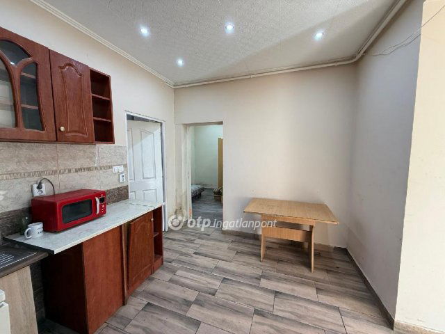 Eladó családi ház, Budapesten, XVIII. kerületben 69.9 M Ft