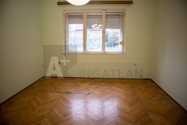 Kiadó téglalakás, albérlet, Szegeden 150 E Ft / hó, 3 szobás