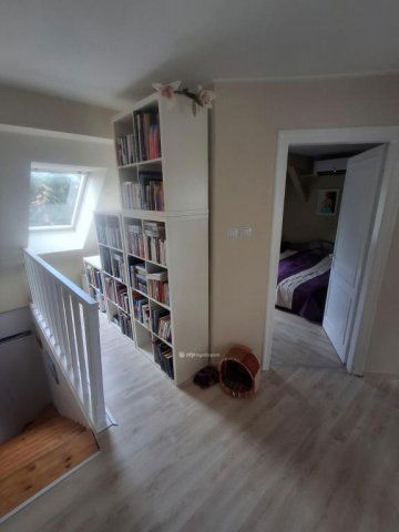 Eladó ikerház, Budapesten, III. kerületben 114.5 M Ft, 3+1 szobás