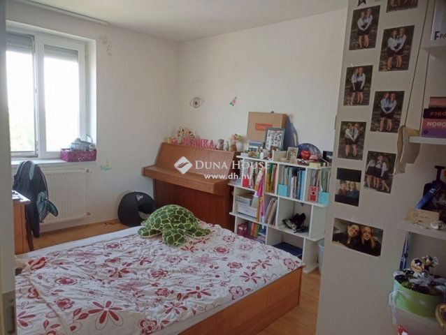 Eladó téglalakás, Teskándon 63 M Ft, 3 szobás