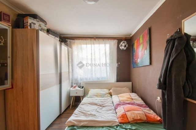 Eladó családi ház, Üllőn 109.9 M Ft, 5 szobás