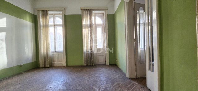 Eladó téglalakás, Budapesten, VII. kerületben 104.9 M Ft