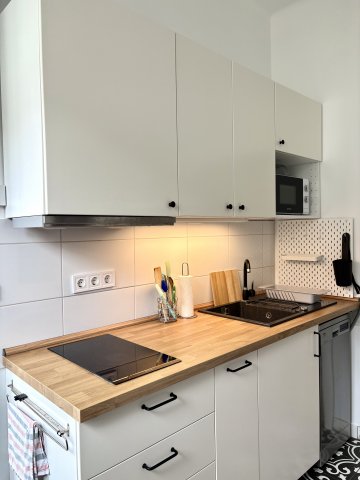 Kiadó téglalakás, albérlet, XI. kerületben, Lágymányosi utcában