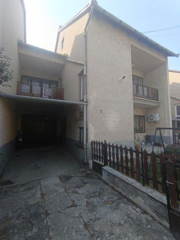 Eladó sorház, Oroszlányban 44.9 M Ft, 4 szobás