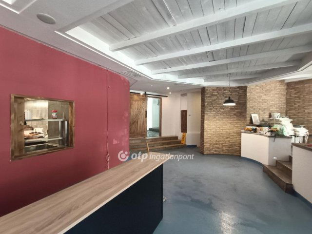 Eladó üzlethelyiség, Budapesten, II. kerületben 614 M Ft