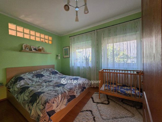 Eladó téglalakás, Budapesten, XVII. kerületben 83.9 M Ft