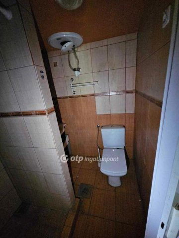 Eladó családi ház, Törökszentmiklóson 18.99 M Ft, 3 szobás