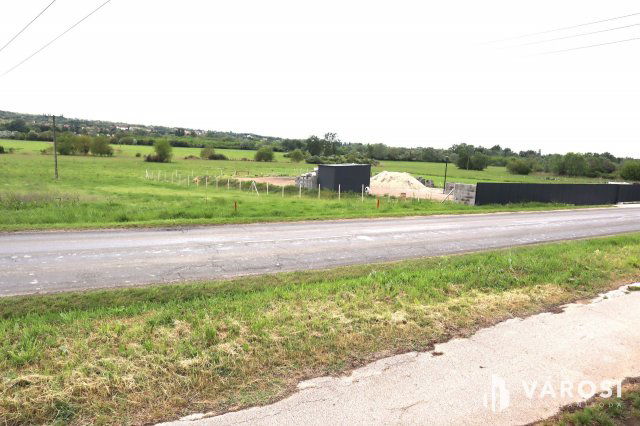 Eladó mezogazdasagi ingatlan, Kőröshegyen 14.9 M Ft