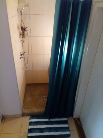Kiadó téglalakás, albérlet, Pécsett, Garay utcában, 1 szobás
