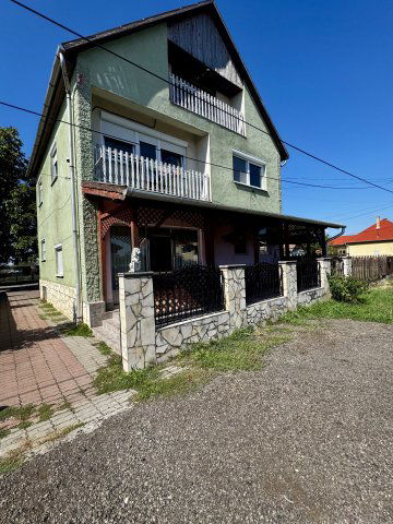 Eladó családi ház, Lőrinciben 36.5 M Ft, 4 szobás
