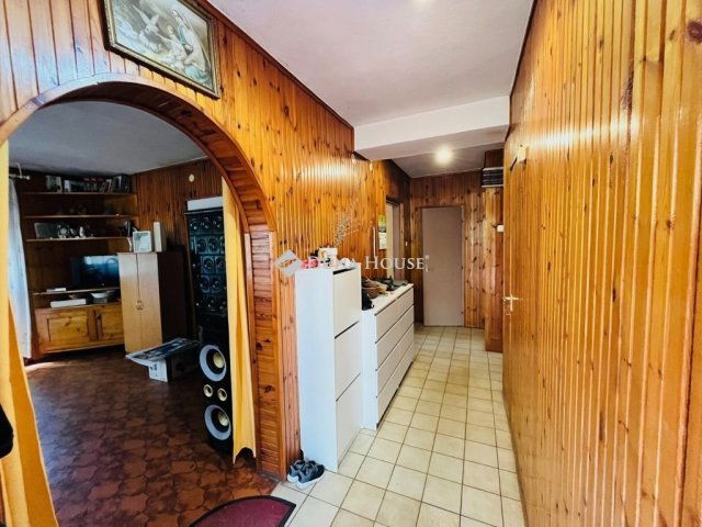 Eladó családi ház, Dányon 43.5 M Ft, 3 szobás