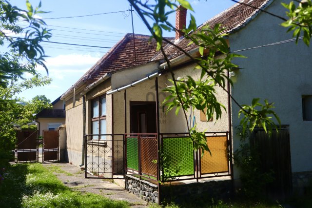 Eladó családi ház, Kőszegszerdahelyen 35 M Ft, 2 szobás