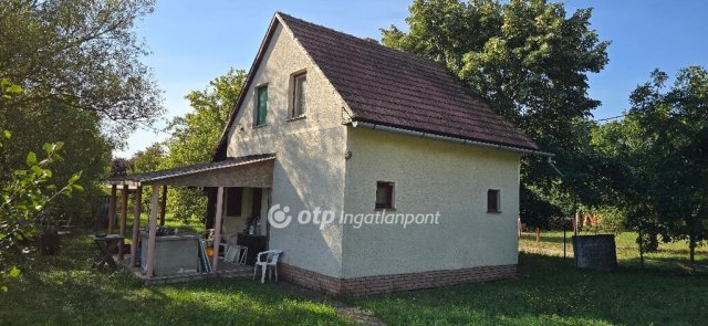 Eladó nyaraló, Szarvason 19.9 M Ft, 1+1 szobás